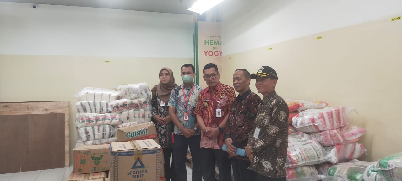 Sidak di beberapa pasar dan Gudang Bulog